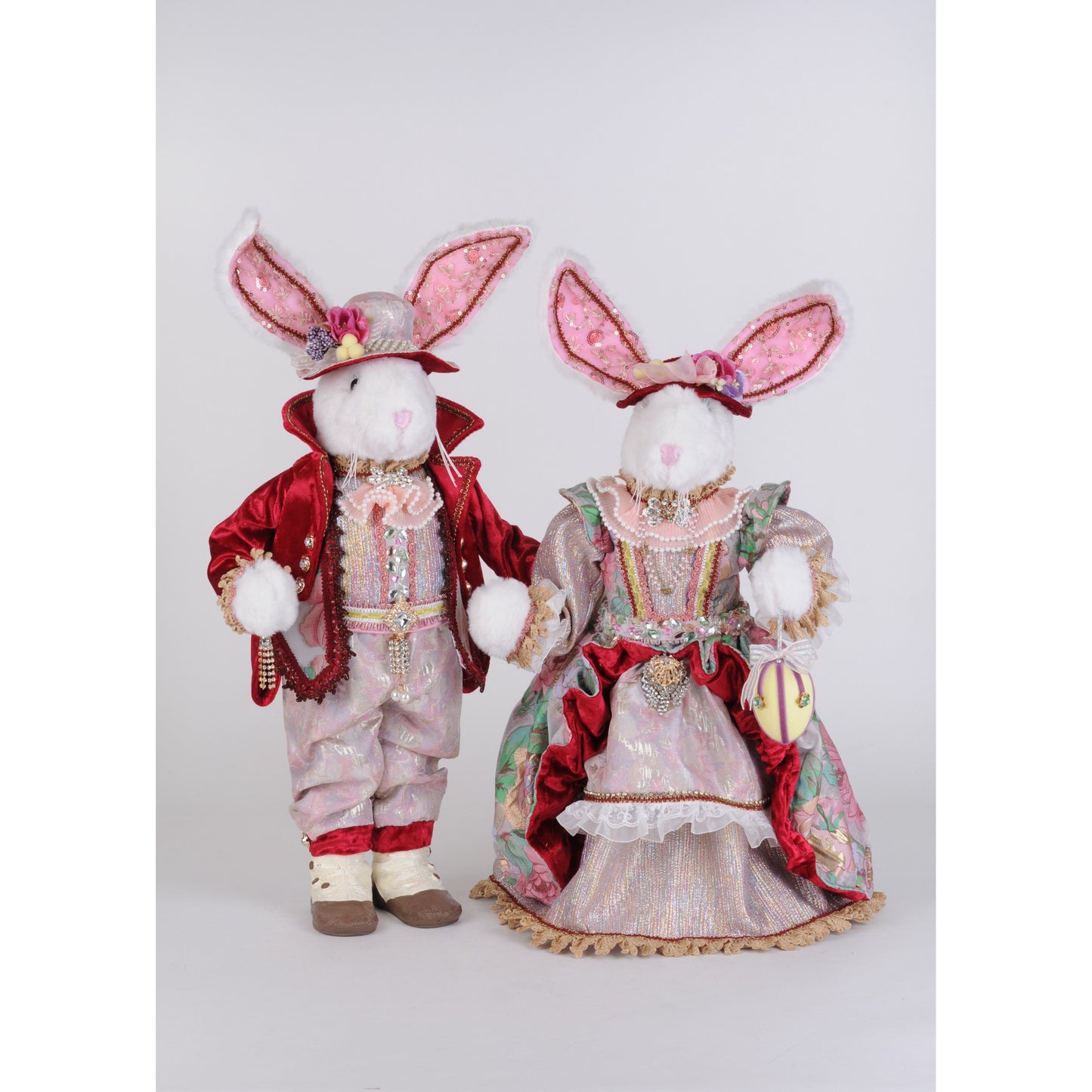 William & Clematis Bunny 20"